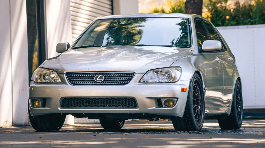 These YouTubers Are Using an 186,000-Mile Lexus IS300 For What? These YouTubers Are Using an 186,000-Mile Lexus IS300 For What?