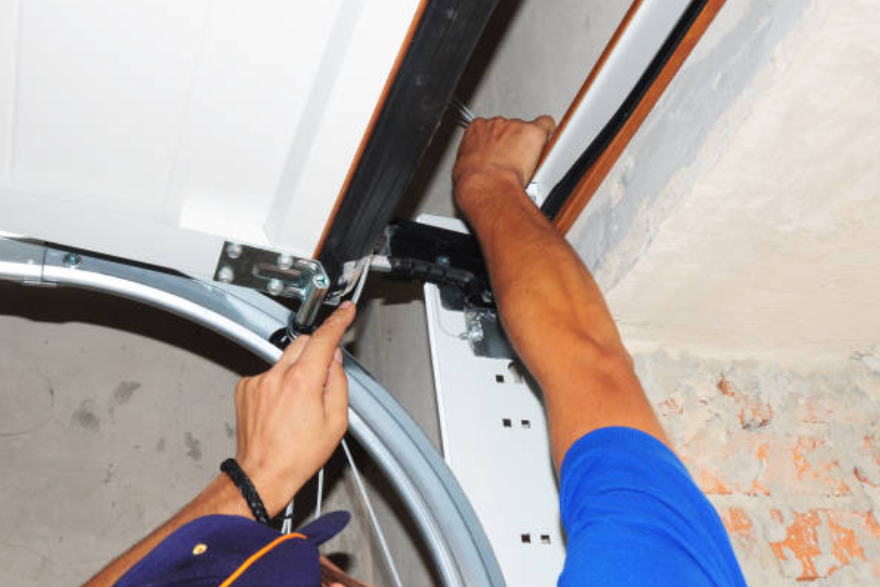 Essential Tips for Garage Door Repair Essential Tips for Garage Door Repair